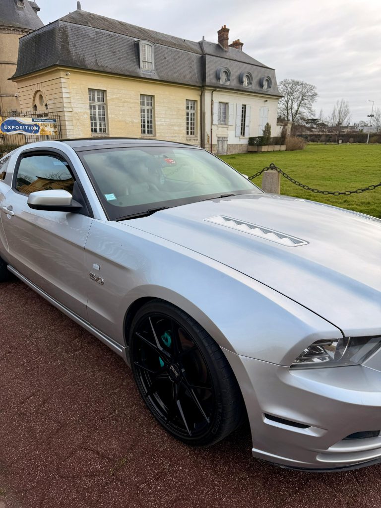 Ford Mustang GT 2013